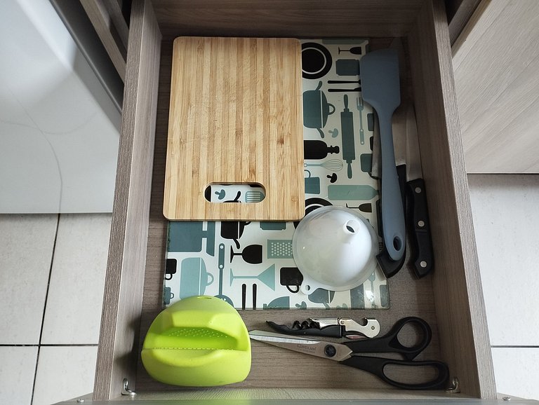 Apto 1Q 600MB Fibra Ótica Próx Shop Estação