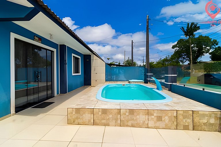 Casa com Piscina - Bal. Solimar