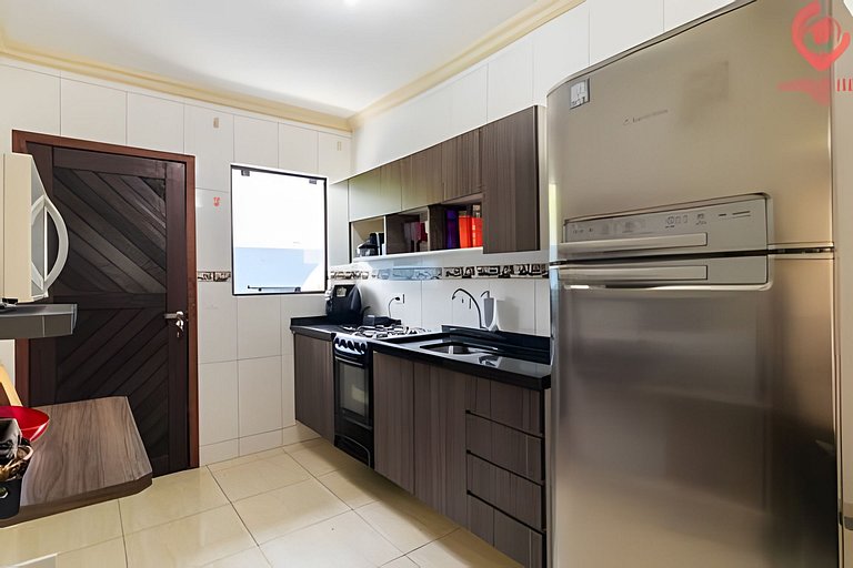 Casa com Piscina - Bal. Solimar