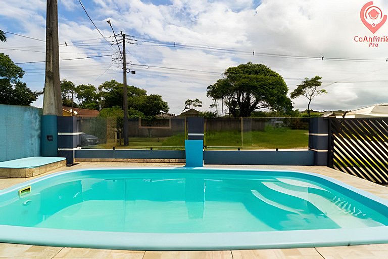 Casa com Piscina - Bal. Solimar