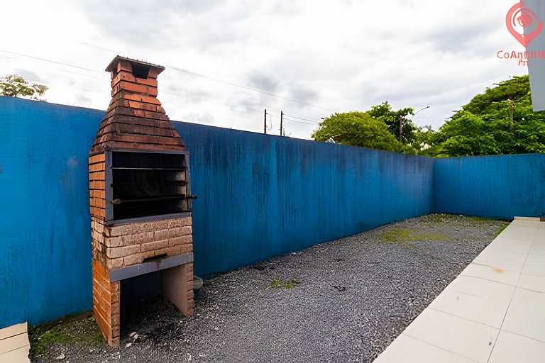 Casa com Piscina - Bal. Solimar