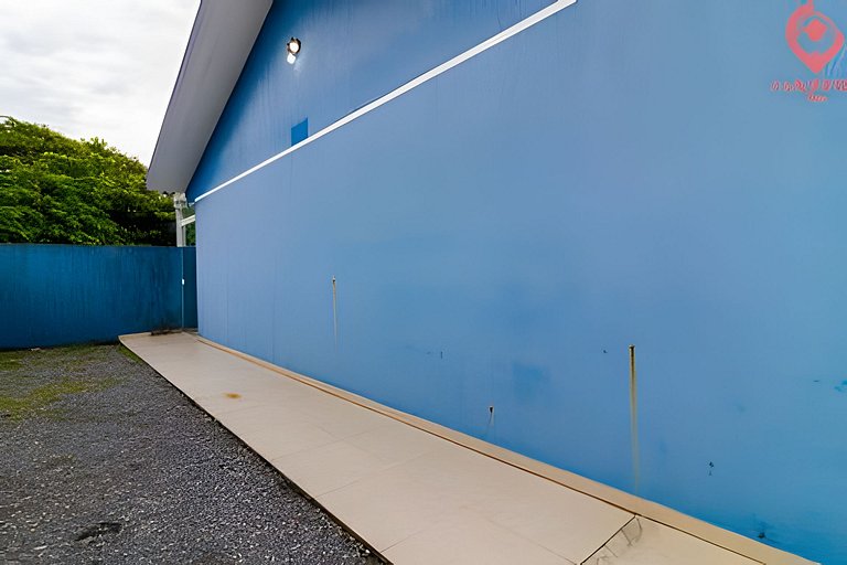 Casa com Piscina - Bal. Solimar